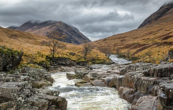 Castles & Lochs Tours